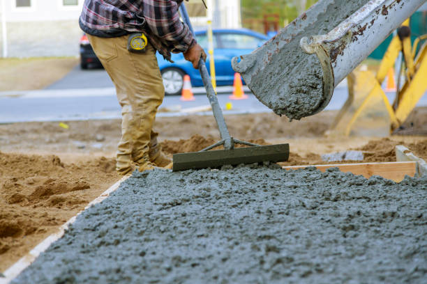 Best Decorative Concrete Services  in August, CA